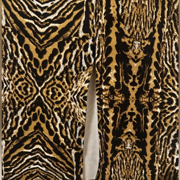 Romeo & Juliet Couture Animal Print Pencil Skirt - Picture 3 of 9